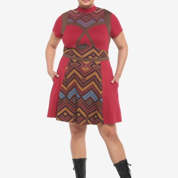 Her Universe Marvel Black Panther: Wakanda Forever Dora Milaje dress NWT Size 5X - Picture 1 of 6
